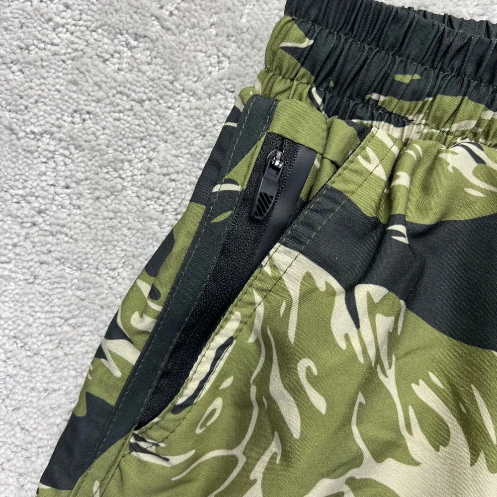 Zero Foxtrot Shorts Mens M Green Black Tiger Stripe Camo Training Athletic Skull